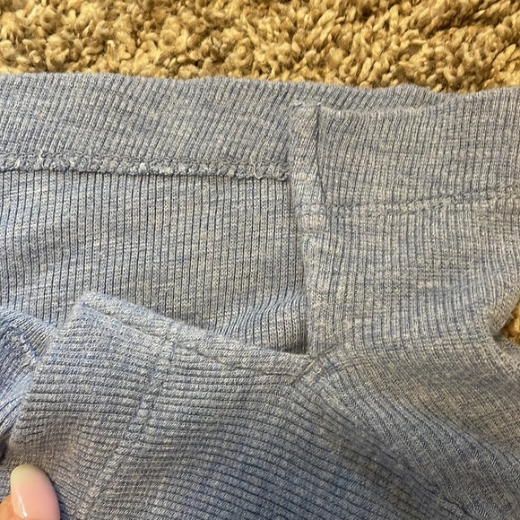 Swimsuit coverup - Picture 4 of 6